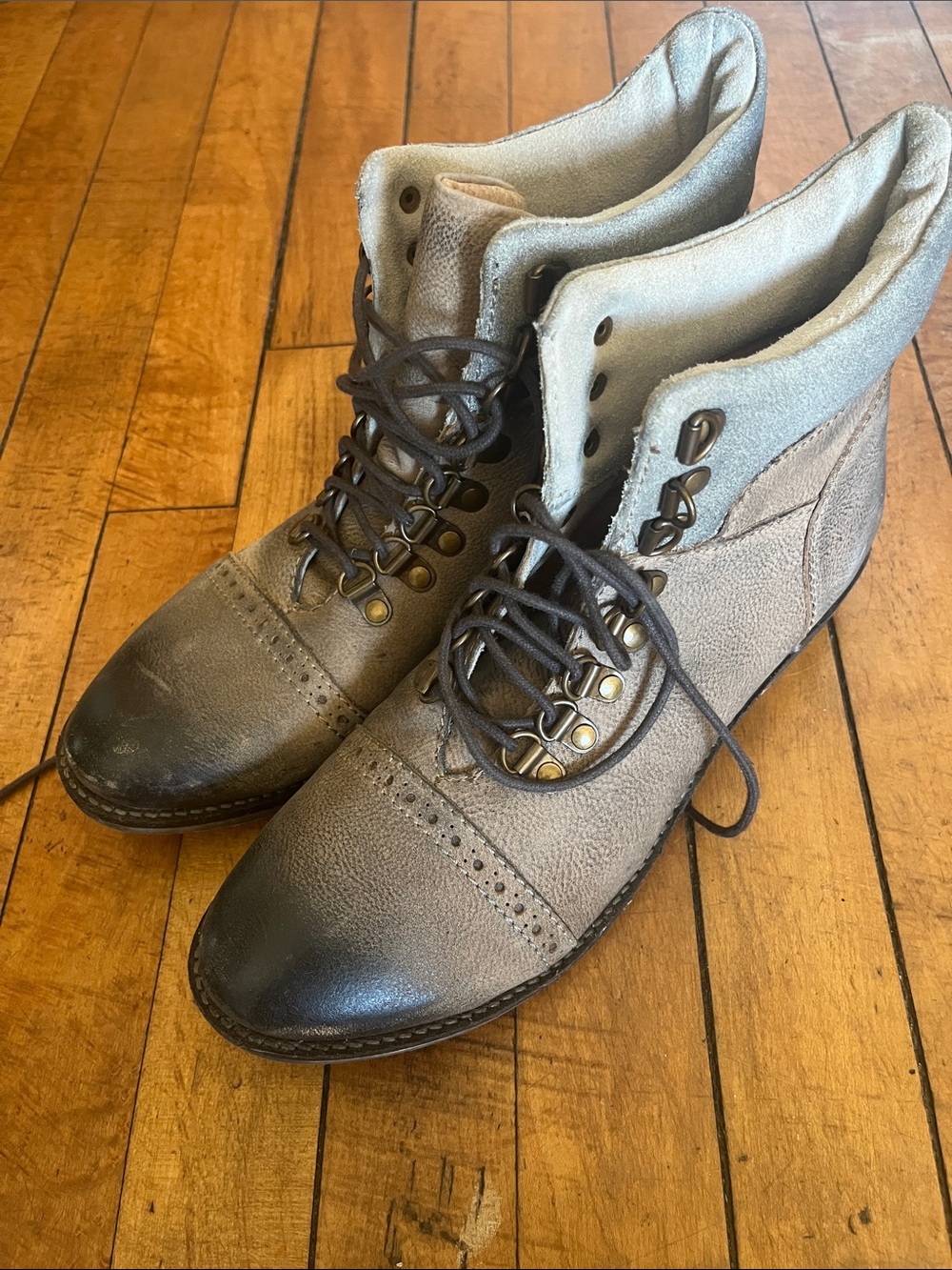 Diba true collage days Gray Lace-Up Leather Boots